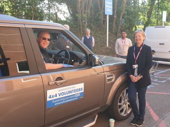 4x4 volunteer group assist with over 700 tasks to support local NHS